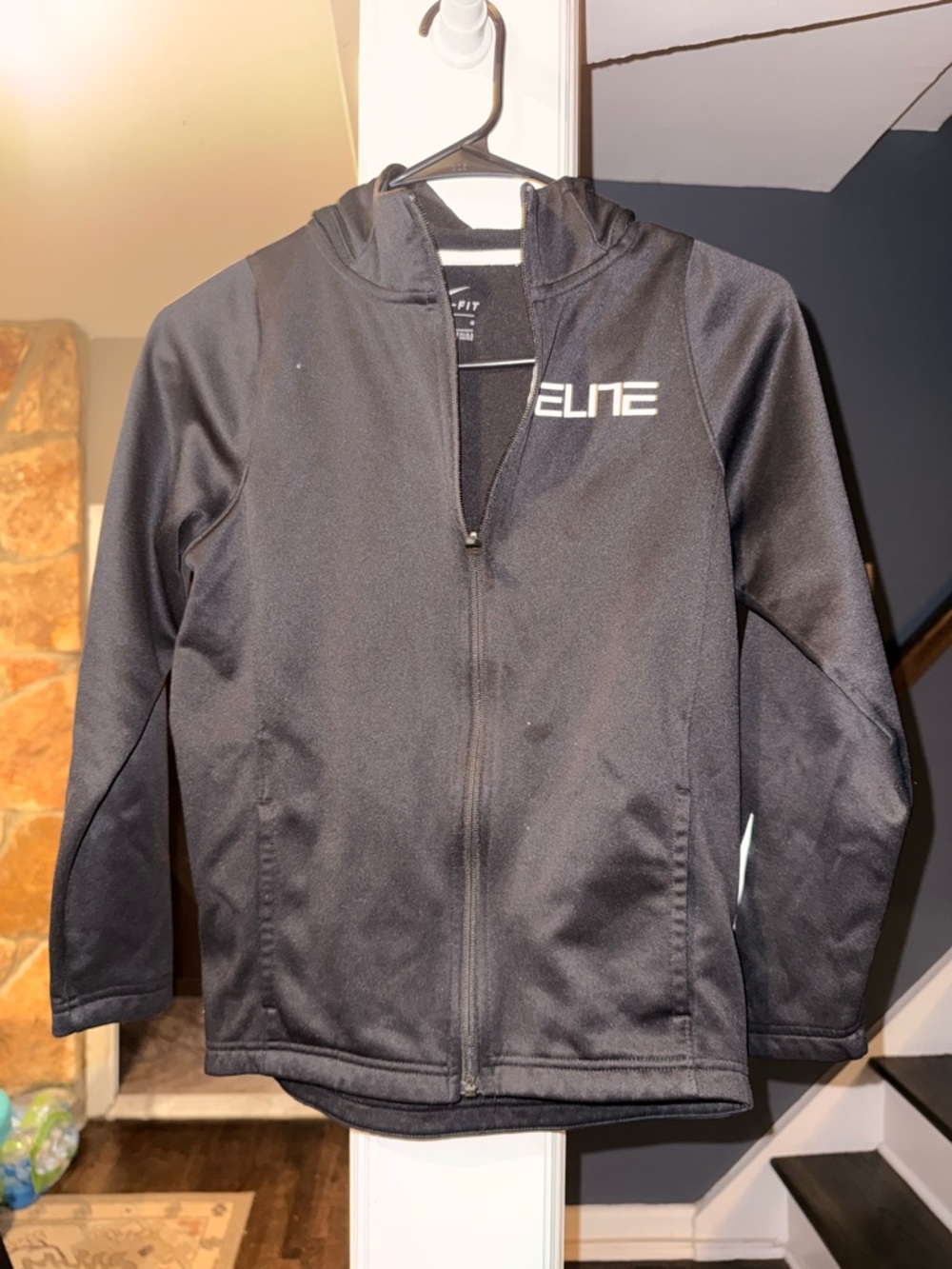 Nike Dri-FIT Hoodie 🖤 Kids Size M Black Zip Up Athletic Jacket ELITE